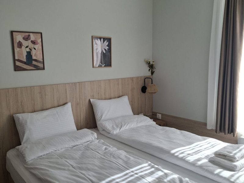 Standard Double or Twin Room — Enza